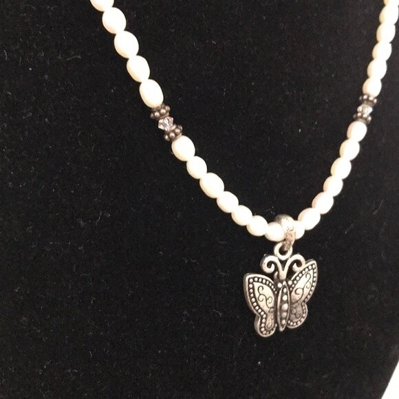 Vintage Handmade Sterling Silver Butterfly Pearl Swarovski Crystal Necklace 16 - Picture 4 of 8